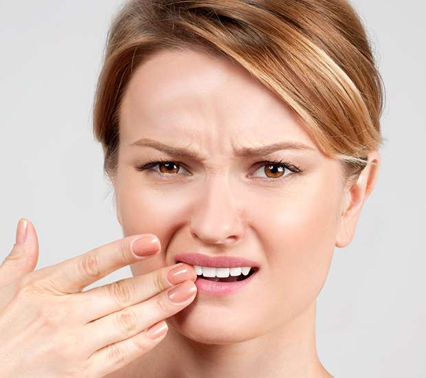 Bloomfield What Should I Do If I Chip My Tooth?